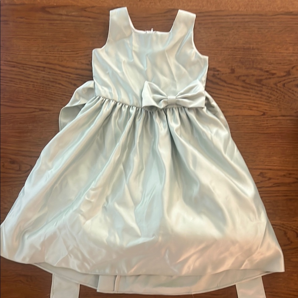 Elegant Kids Sleeveless Dress in Light Green
